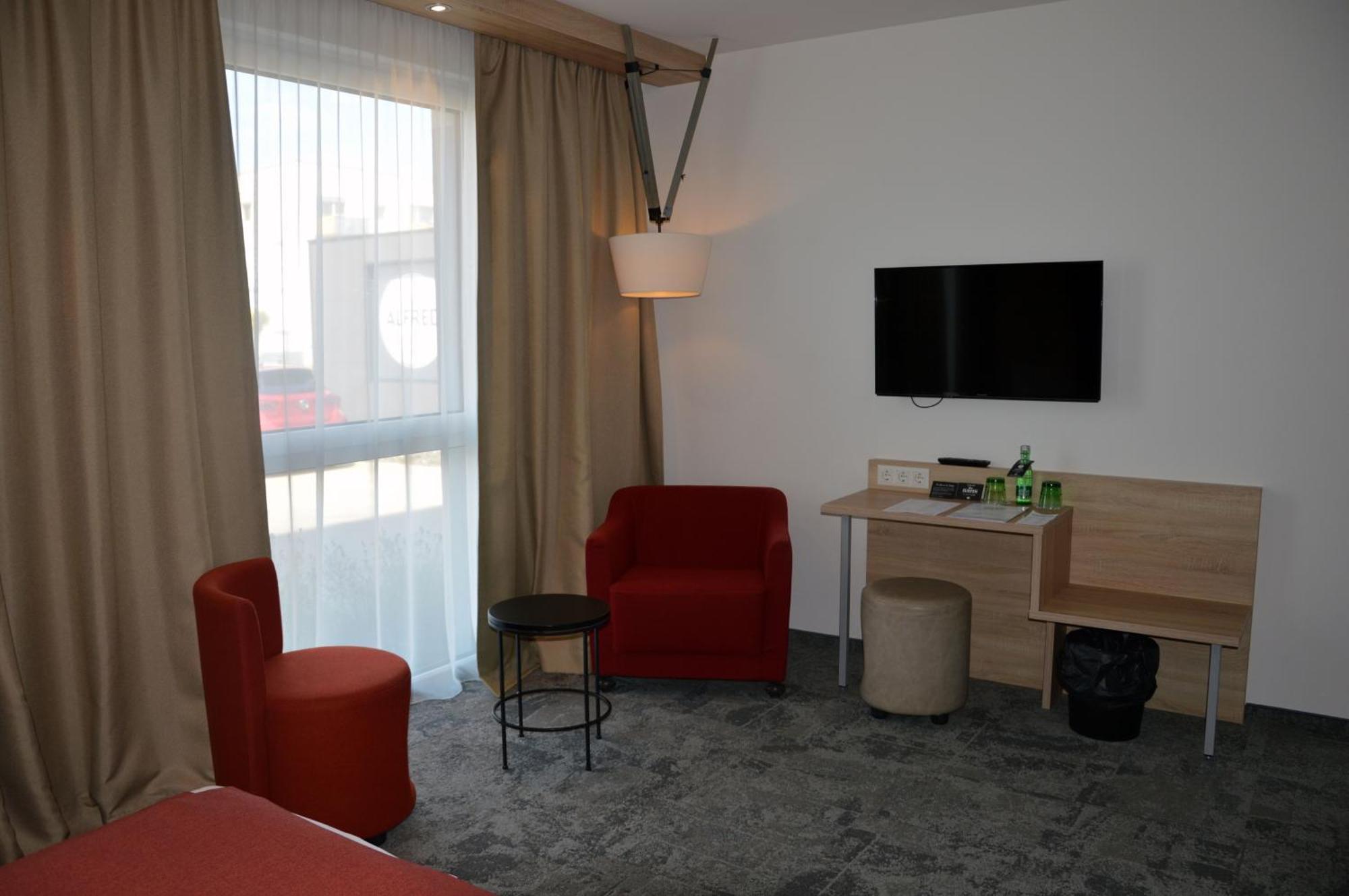 Das Alfred Sankt Poelten Extérieur photo